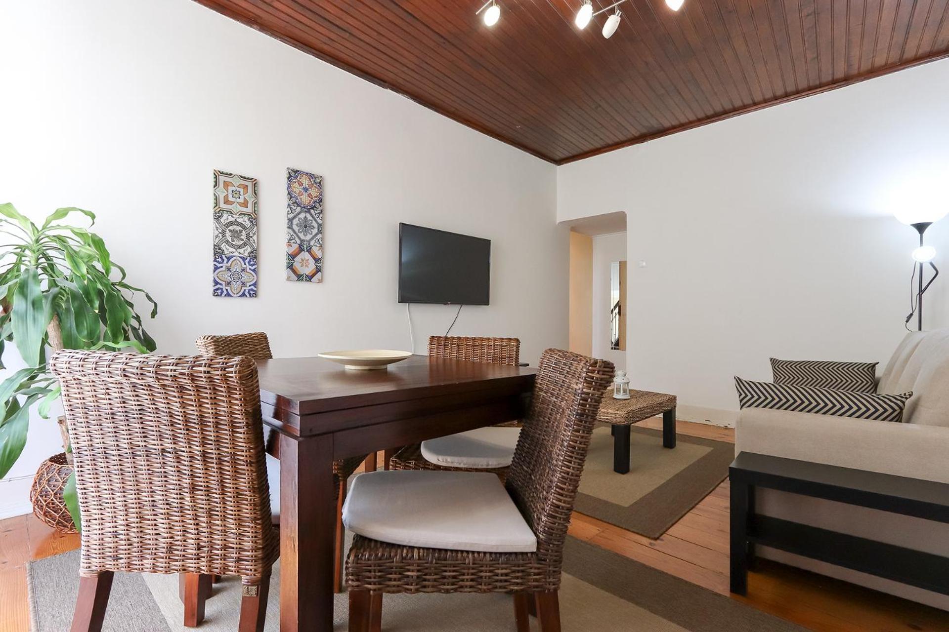 Cozy And Sunny Apartment - Anjos, Lisbona Esterno foto